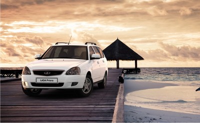 «Автоимпорт»: Успей купить автомобиль Lada Priora со скидкой