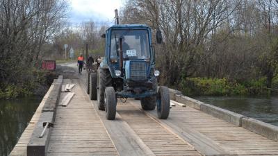 В Путятинском районе починили сломанный большегрузом мост