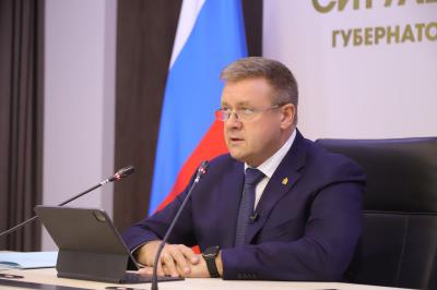 Николай Любимов пообещал продолжить выделять средства на ремонт дворов