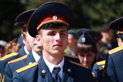 В Рязанском кремле вручили дипломы выпускникам Академии ФСИН