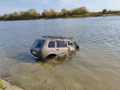 В Рязанской области погиб водитель «Нивы», утонувшей в реке