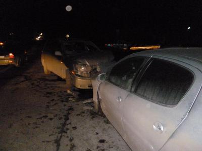 Двухлетняя пассажирка пострадала при столкновении Toyota Gaia и Peugeot в Рязани