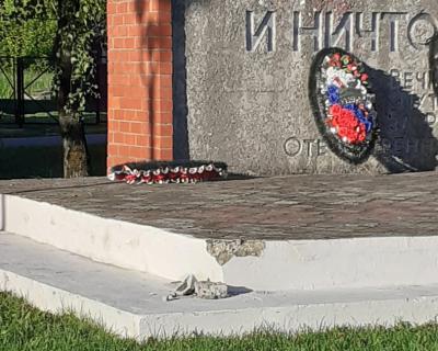 В Путятино повредили обелиск воинам, погибшим в годы Великой Отечественной войны