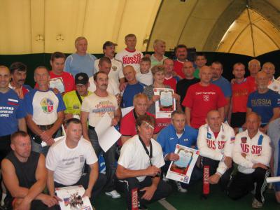Рязанцы успешно выступили на первенстве России по гиревому спорту среди ветеранов