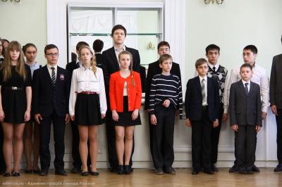 В Рязанском музыкальном театре чествовали победителей олимпиады школьников «Пять колец интеллекта»