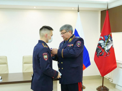 Курсанта рязанского вуза, задержавшего подозреваемого в убийстве, наградили медалью