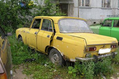 Префектуры Рязани разберутся с брошенными автомобилями