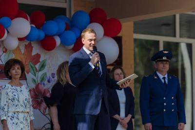 Губернатор Павел Малков поздравил рязанцев с Днём знаний 