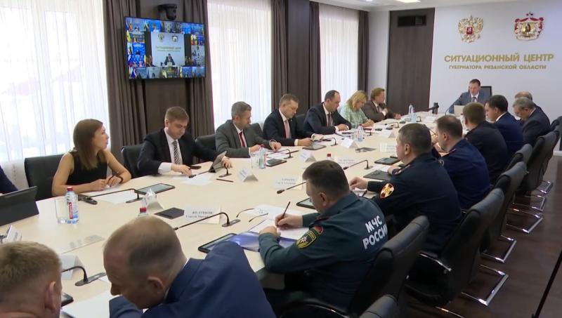 В рязанском правительстве обсудили предстоящий запрет розничной продажи вейпов