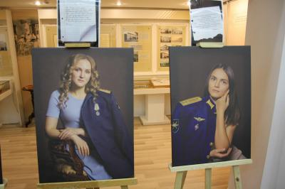 В Рязани открылась фотовыставка «Жёны героев»