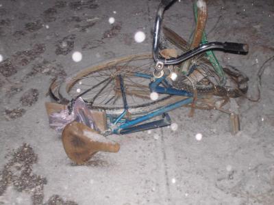 УАЗ насмерть сбил велосипедиста в Рыбном