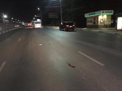 На Московском шоссе в Рязани иномарка сбила неизвестного мужчину