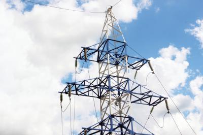 «Рязаньэнерго» призывает соблюдать правила электробезопасности в сезон посевных работ