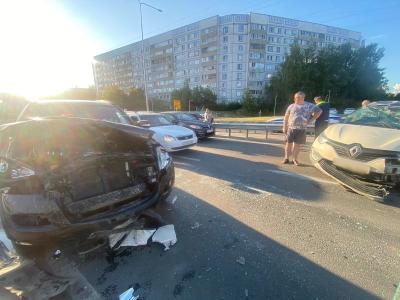 В массовом ДТП в Канищево пострадали взрослый и ребёнок