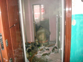 Рязанец пострадал на пожаре в многоэтажке на улице Интернациональной