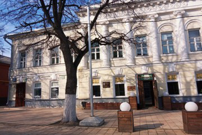 Визит-центр на улице Почтовой закрыли из-за угрозы распространения коронавируса