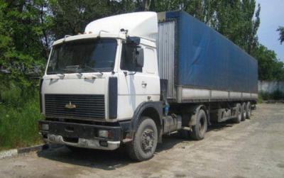 Под Рязанью задержан грузовик, перевозивший более шести тонн сомнительного спиртного