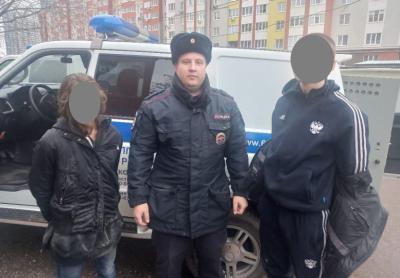 В Рязани задержали сожителей, подозреваемых в наркоторговле