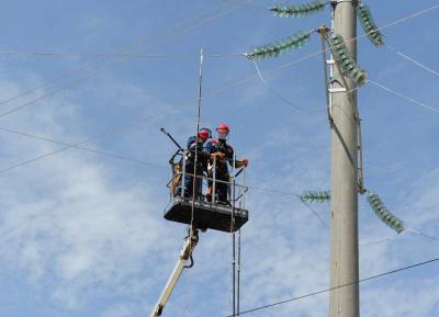 Сотрудники Рязаньэнерго оперативно ликвидируют последствия ураганного ветра