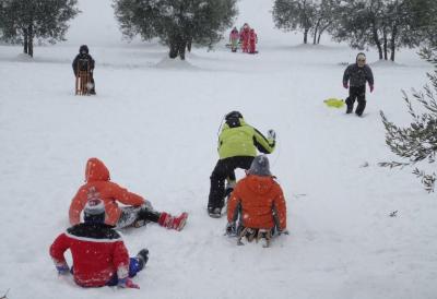 Спасатели предупредили рязанцев об опасностях зимних забав