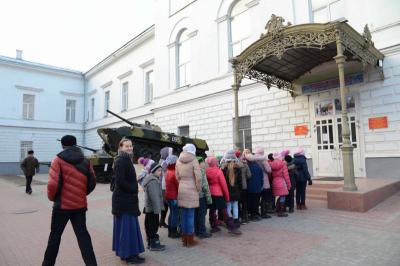 Рязанские школьники пришли в восхищение от музея истории гвардейских воздушно-десантных войск