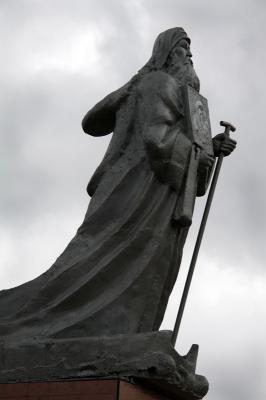 Освящён памятник святителю Василию Рязанскому