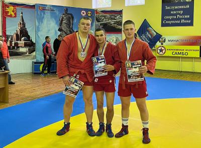 Рязанские самбисты завоевали награды Всероссийского турнира во Ржеве