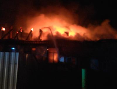 В Рязанском районе сгорел дом, есть пострадавший