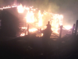 На пожаре в касимовском посёлке есть пострадавший
