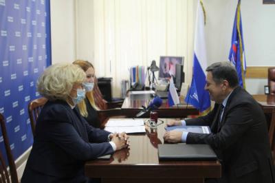 Андрей Макаров подал документы на участие в предварительном голосовании