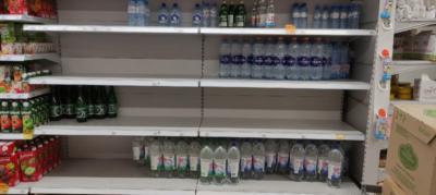 Рязанцы заметили отсутствие питьевой воды в магазинах
