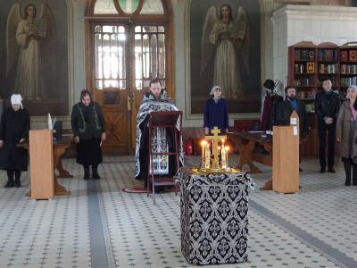 В Христорождественском соборе Рязани прошла панихида по жертвам теракта в Санкт-Петербурге