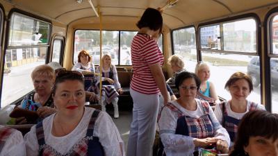 Сасовцы вновь прокатились на «поющем автобусе»