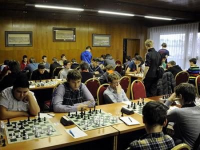 Юные рязанские шахматисты начали борьбу в первенстве ЦФО 