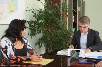 Олег Булеков встретился с директором совета местной узбекской НКА «Алмаз»