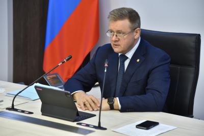 Николай Любимов велел проверить кровли жилых домов