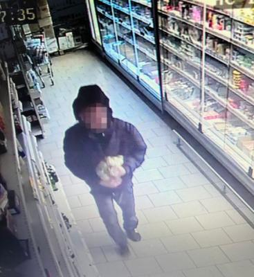 В Рязани ночью дважды обокрали один и тот же магазин