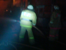 Ночью в Рязани сгорело металлическое здание