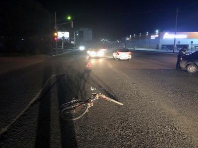 В Рязани велосипедист попал под колёса легкового автомобиля