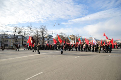 В Рязани прошёл парад в честь 93-й годовщины Великой октябрьской социалистической революции