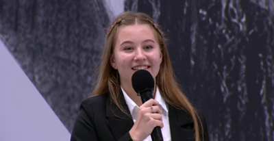 Рязанская школьница поблагодарила Владимира Путина за возвращение серебряных медалей
