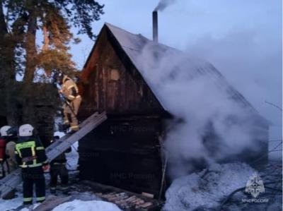 Мужчина сгорел на пожаре в бане в Рязани