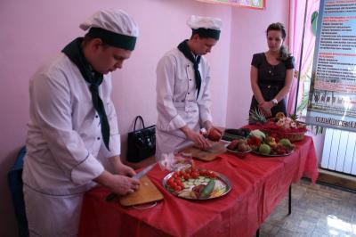 Надежда Бушкова: «Половина выпускников должны обучаться в учреждениях профобразования»