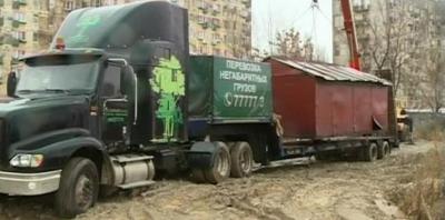 В Дашково-Песочне принудительно сносят гаражи