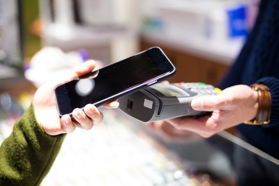 Компания МТС предложит абонентам виртуальную кредитную карту