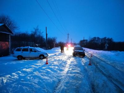 В Новомичуринске ВАЗ-2111 столкнулся с «Ладой Калиной», пострадала женщина