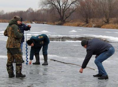 Воду в Ореховом озере признали пригодной для Крещенских купаний