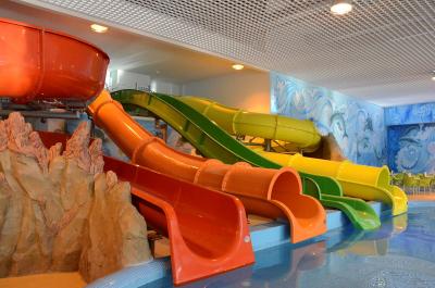 Рязанские аквапарки предложили особые условия посещения