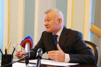 Олег Ковалёв: «Сокращения численности в структуре правительства обязательно будут»