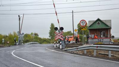 В Чучковском районе обновили железнодорожный переезд